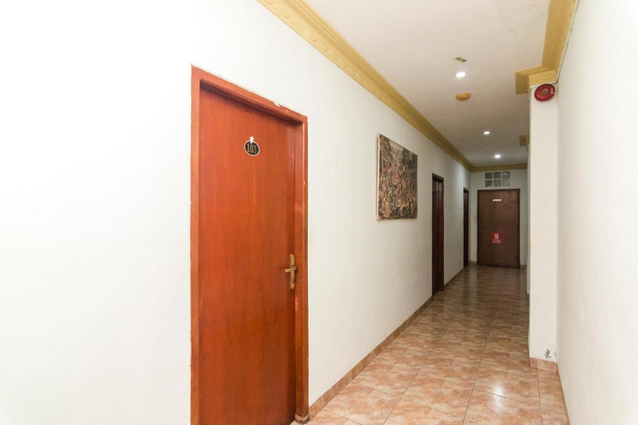 Oyo 2422 Rama Hotel Nagoya Extérieur photo